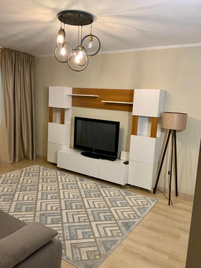 Apartament Bella Tirgu Ocna Bagian luar foto